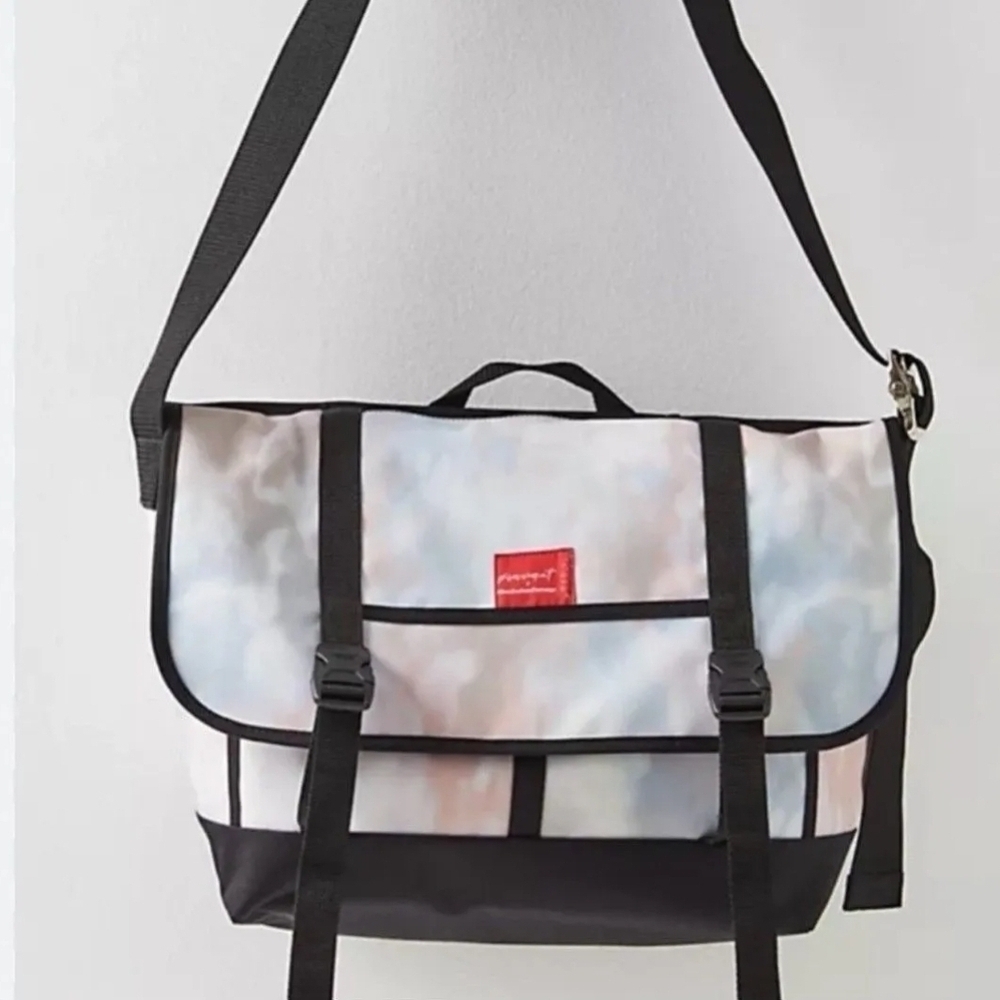 Free People Movement Messenger Bag Stylish Black Gray Buckles Flap Over New